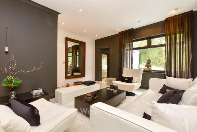 Internal Feature *