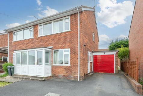 Tenbury Wells, Worcestershire, WR15 8DH