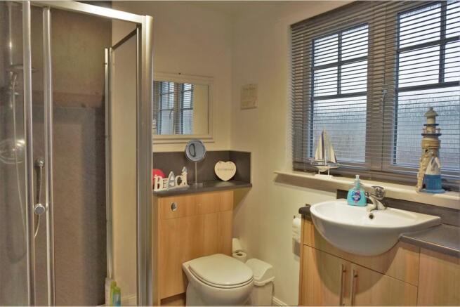 Master En-suite