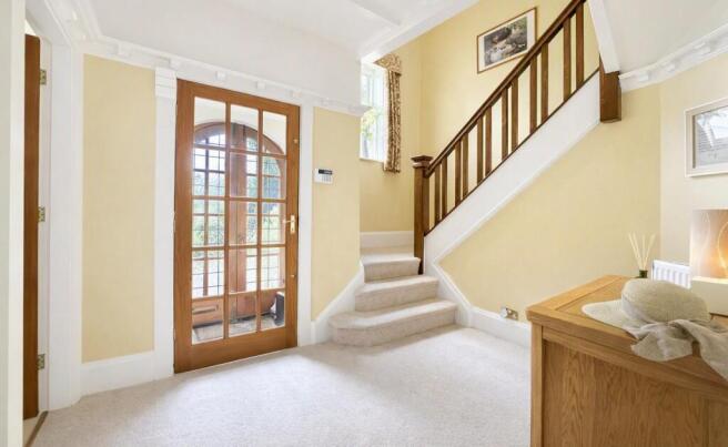 hallway .jpg