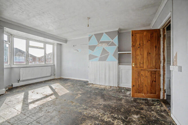 Flat 235 St Georges Avenue, Sheerness, ME12 1ET