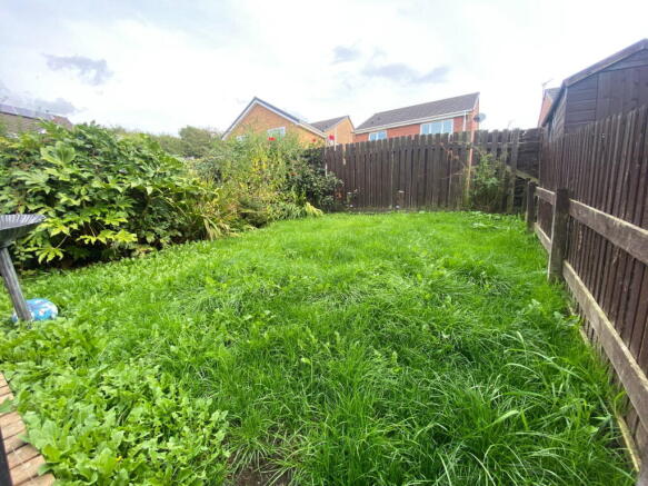 2 bed Town House for sale Image 12