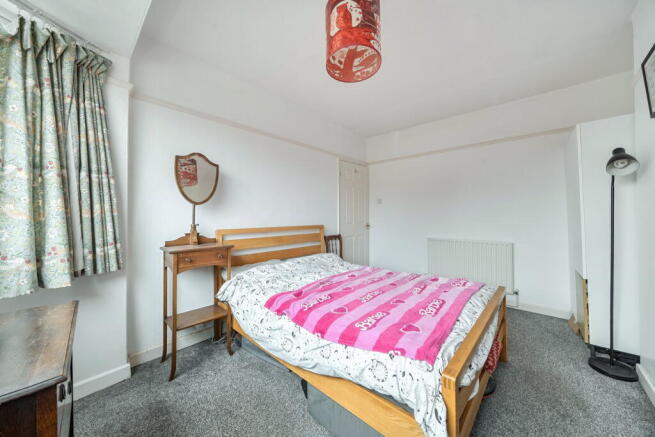3 bed Semi-Detached for sale Image 8