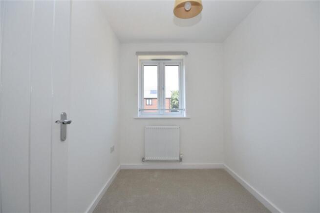 3 bed Semi-Detached to rent Image 10