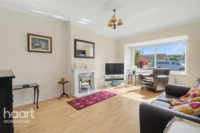 2 bed Semi-Detached Bungalow for sale Image 8
