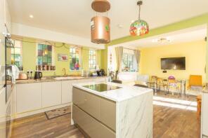 5, London Road, Dover CT17 0SF