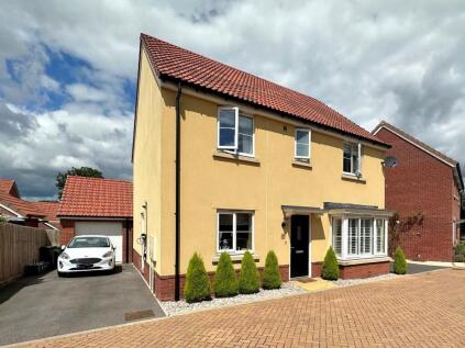 Meadow Brown Close, Thornbury, BS35