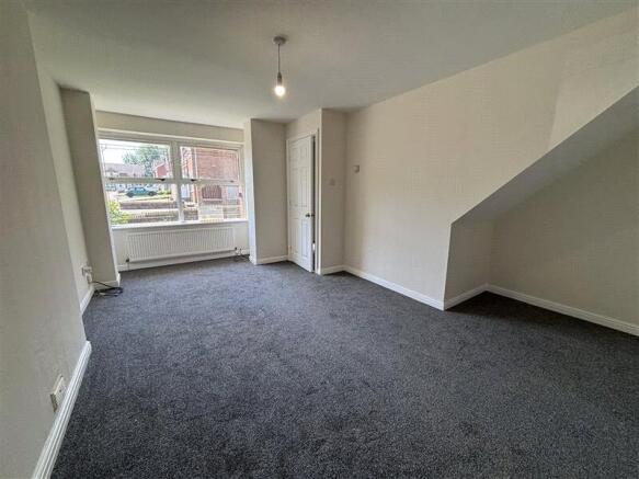 3 bed Semi-Detached to rent Image 7