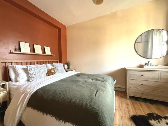 MOrant bedroom.jpeg