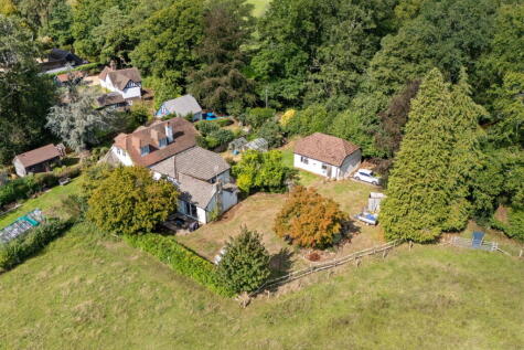 Reeds Lane, Liss, GU33 7HU