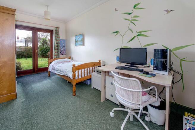 Bedroom 4/study