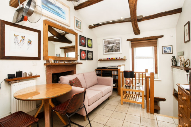 Open Plan Dining Lounge & Kitchen