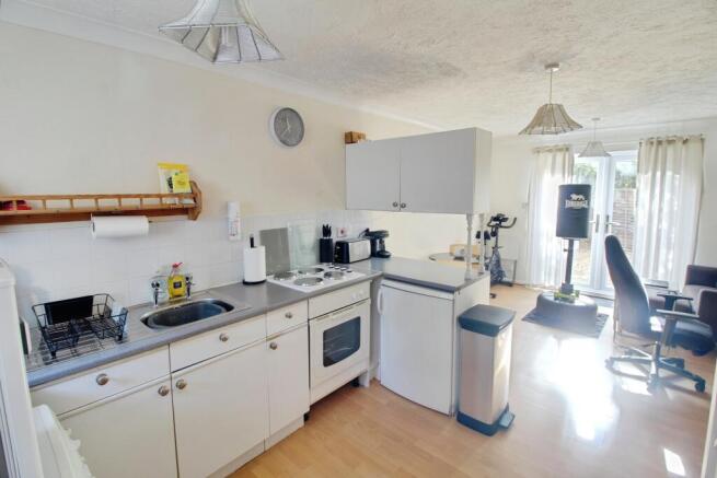 Whitacre, Parnwell, Peterborough, PE1 photo 3