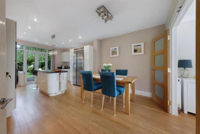 Dining Kitchen