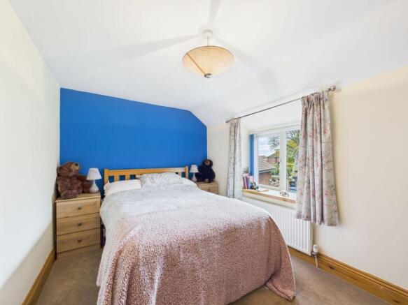 3 bed Cottage for sale Image 10