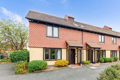 Berrow Court, Upton on Severn