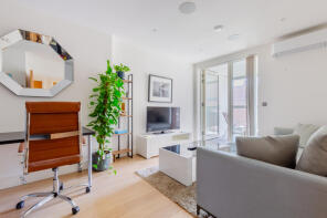 Flat 7, 8, Stockwell Park Walk, London SW9 0FG