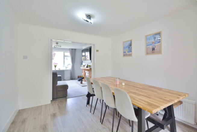 Holliers Close, Thame photo 4