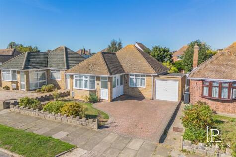 Stansted Way, Frinton-On-Sea