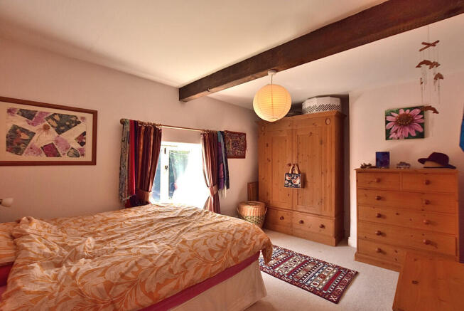 3 bed Cottage for sale Image 9