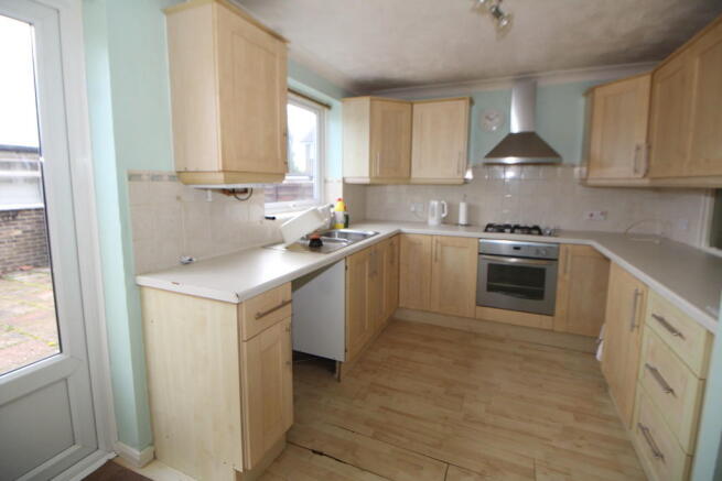 Kitchen/Breakfast...