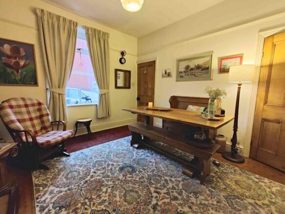 4 bed Terraced for sale Image 9