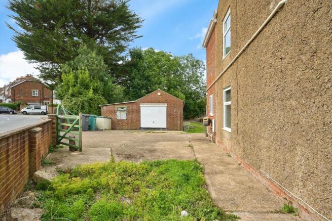 Driveway & Garage