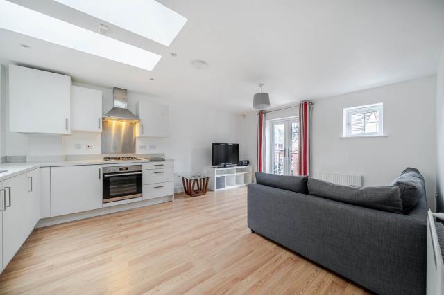 Kitchen/Reception