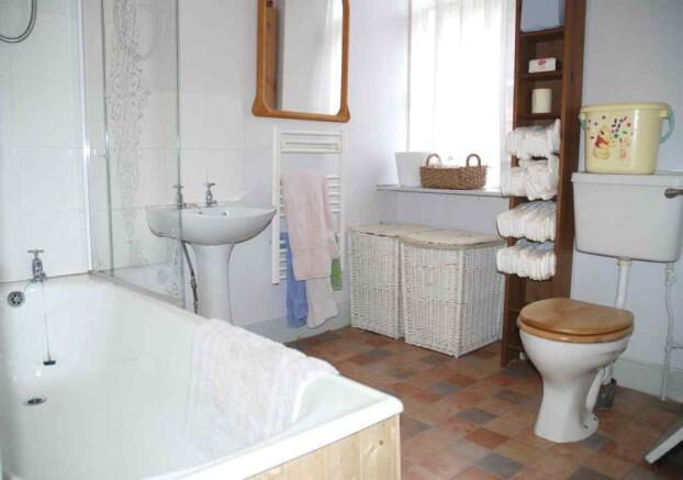 Photo 6