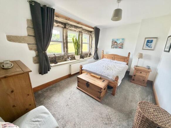 3 bed Detached for sale Image 12