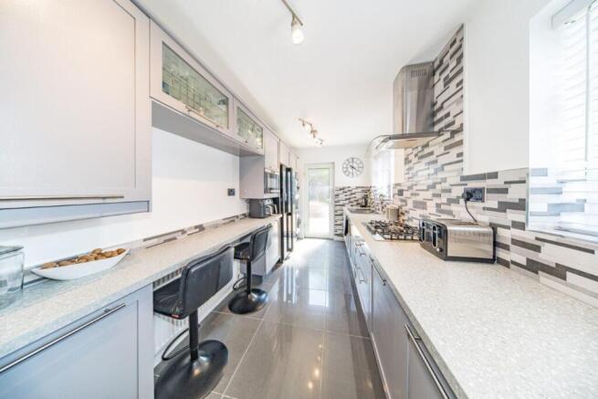 1 Longview Drive kitchen 2.jpg