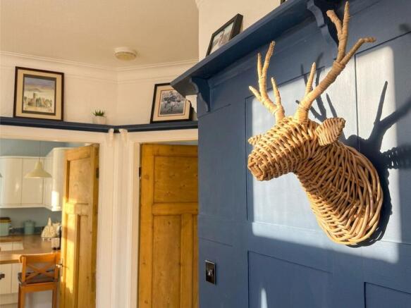 3 bed Semi-Detached for sale Image 8