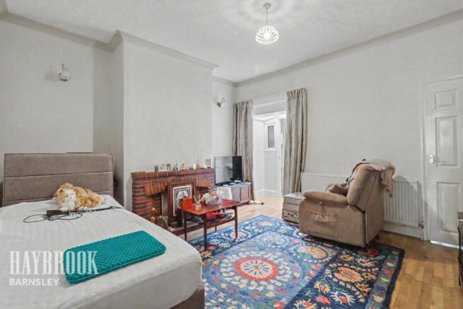 2 bed Terraced for sale Image 6