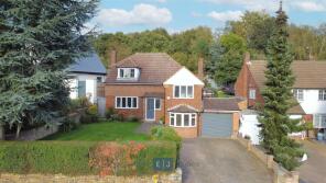 81, Goldings Road, Loughton IG10 2QW