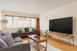 7, Sandy Lodge, Avenue Road, Hornsey, London N6 5DQ