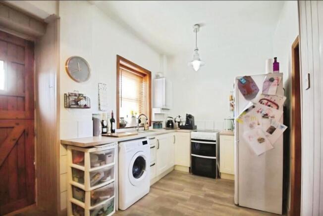 2 bed Terraced for sale Image 4