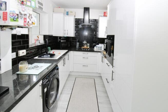 Fitted Kitchen