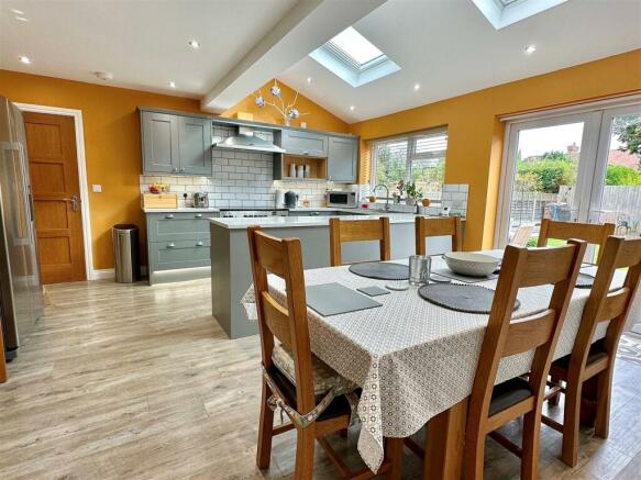 dining kitchen