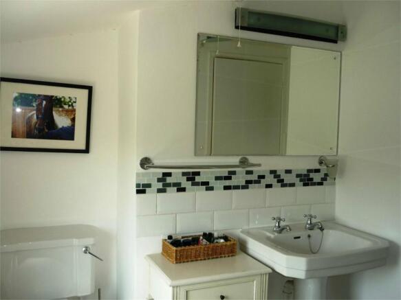 Photo 9