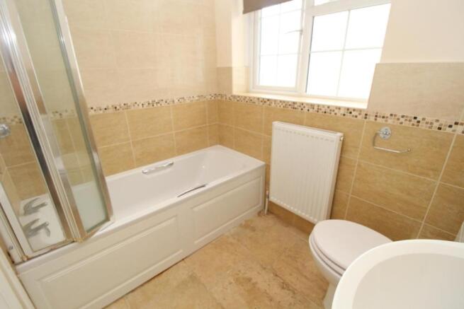 BATHROOM/W.C.