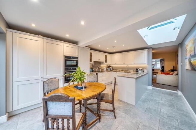 New Road - Kit Diner.jpg