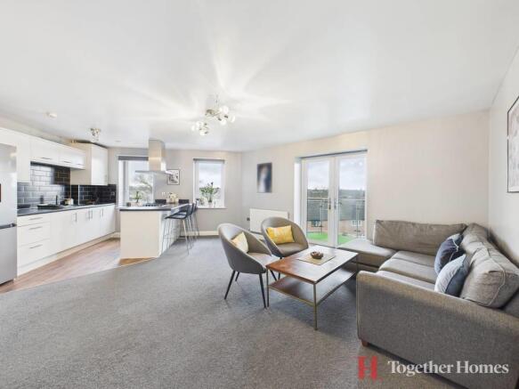 LOUNGE/DINER/KITCHEN