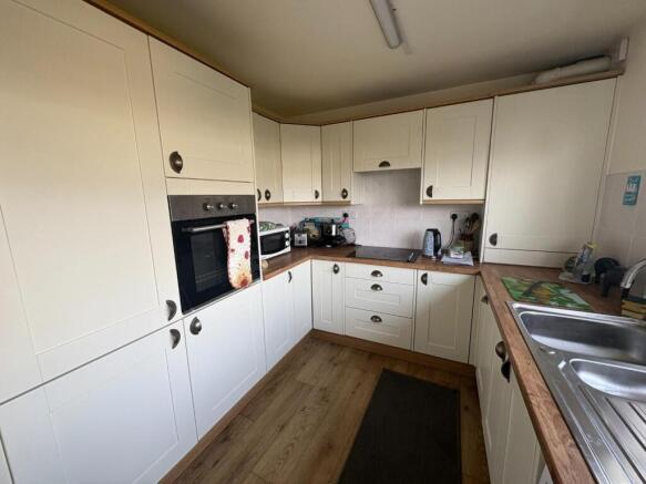 Kitchen.JPEG
