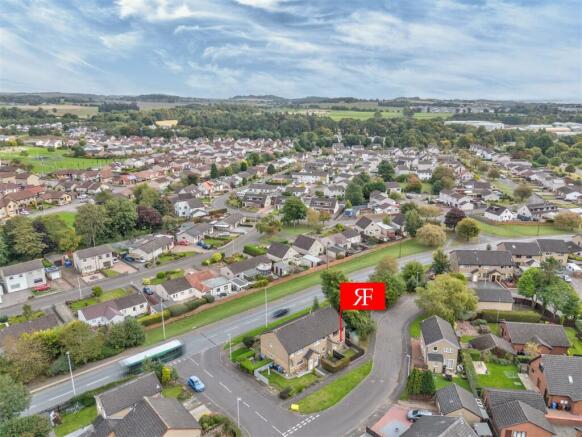 12 Coldstream Drive Dundee-7.jpg