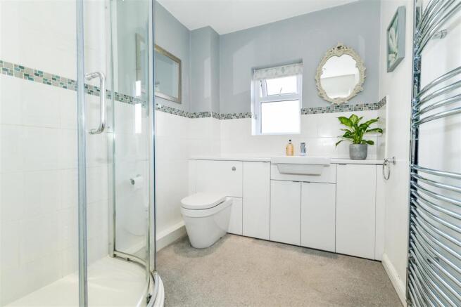 En Suite Shower Room