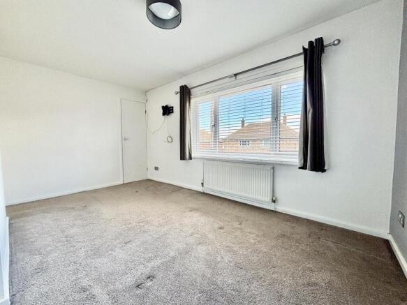2 bed Semi-Detached for sale Image 10