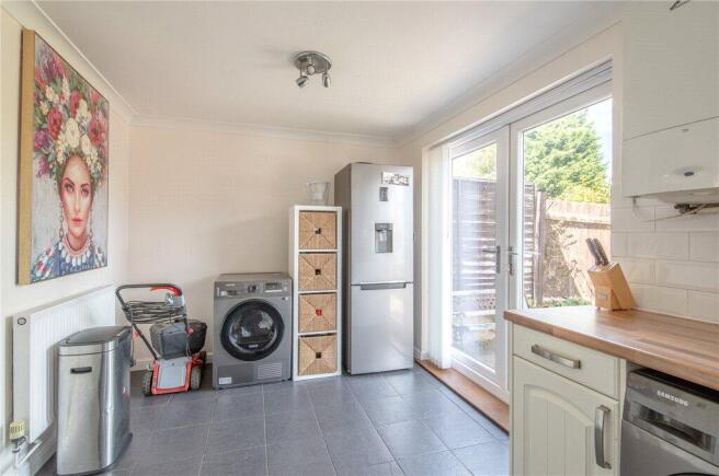 3 bed Semi-Detached for sale Image 8