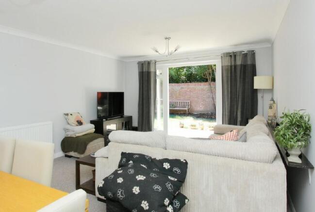 Sitting/Dining Room
