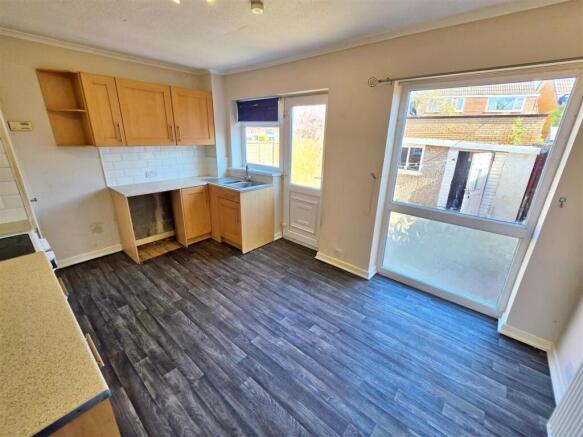 Moore Tree Drive, Blackpool photo 4