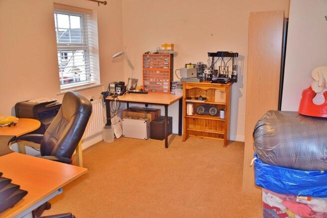 Photo 10